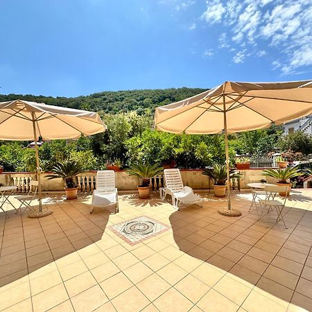 Villa Laria Tropea Exterior photo